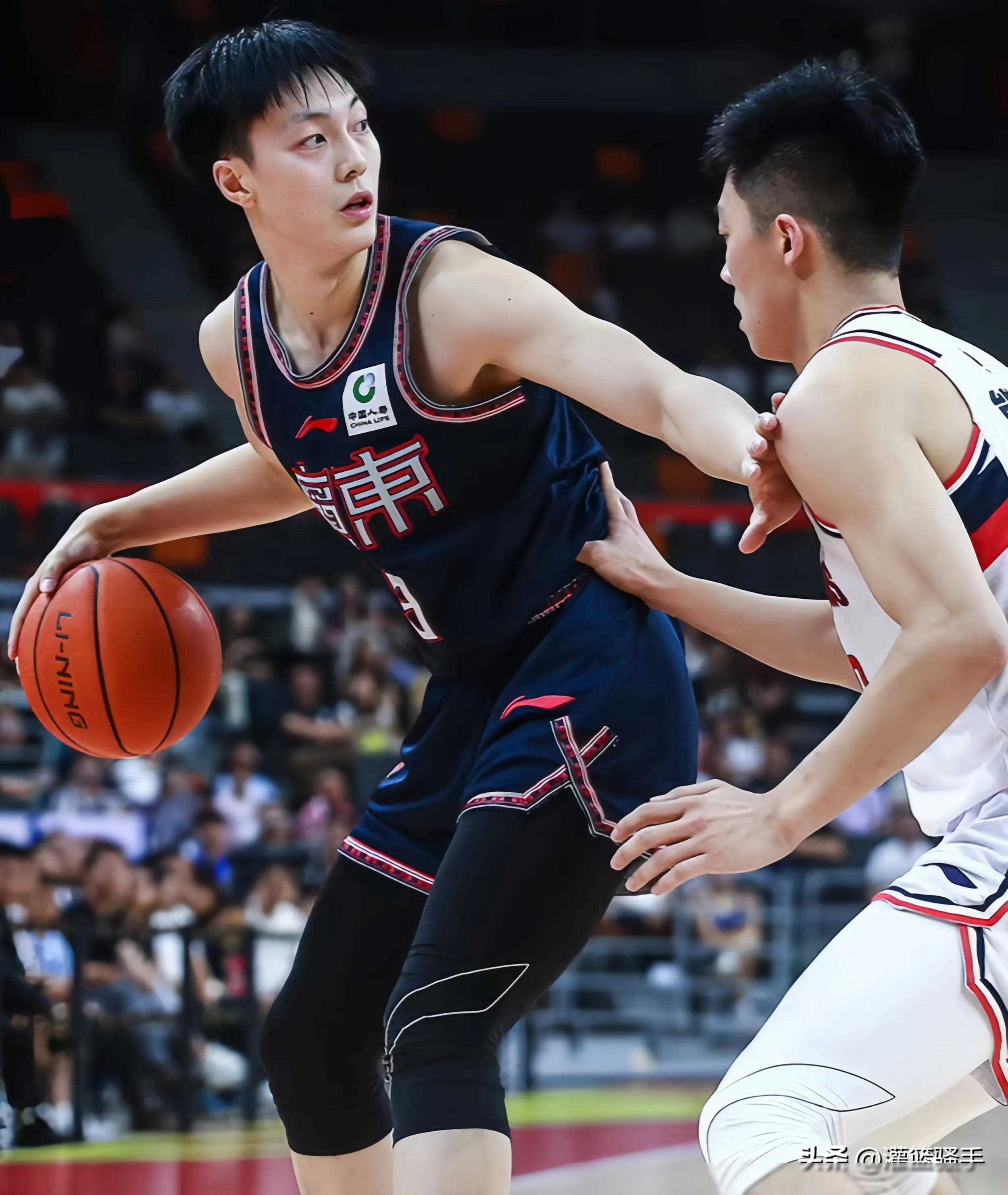 星空体育-CBA季后赛赛后走向成谜，广州队扳平良机，话题不断，训练强度显著提升的简单介绍