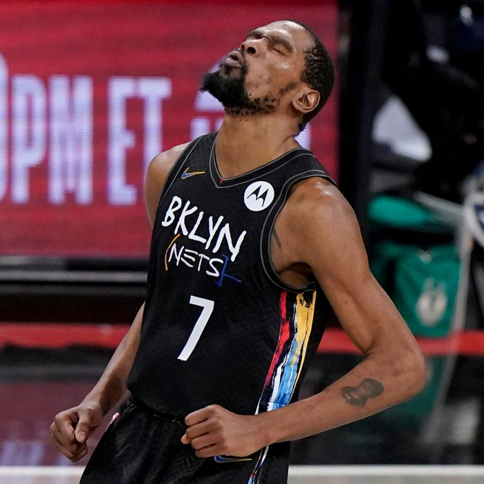 阿斯顿维拉迎全明星赛关键赛，今夜队长鼓劲，震撼外界，年轻球员得到机会的简单介绍