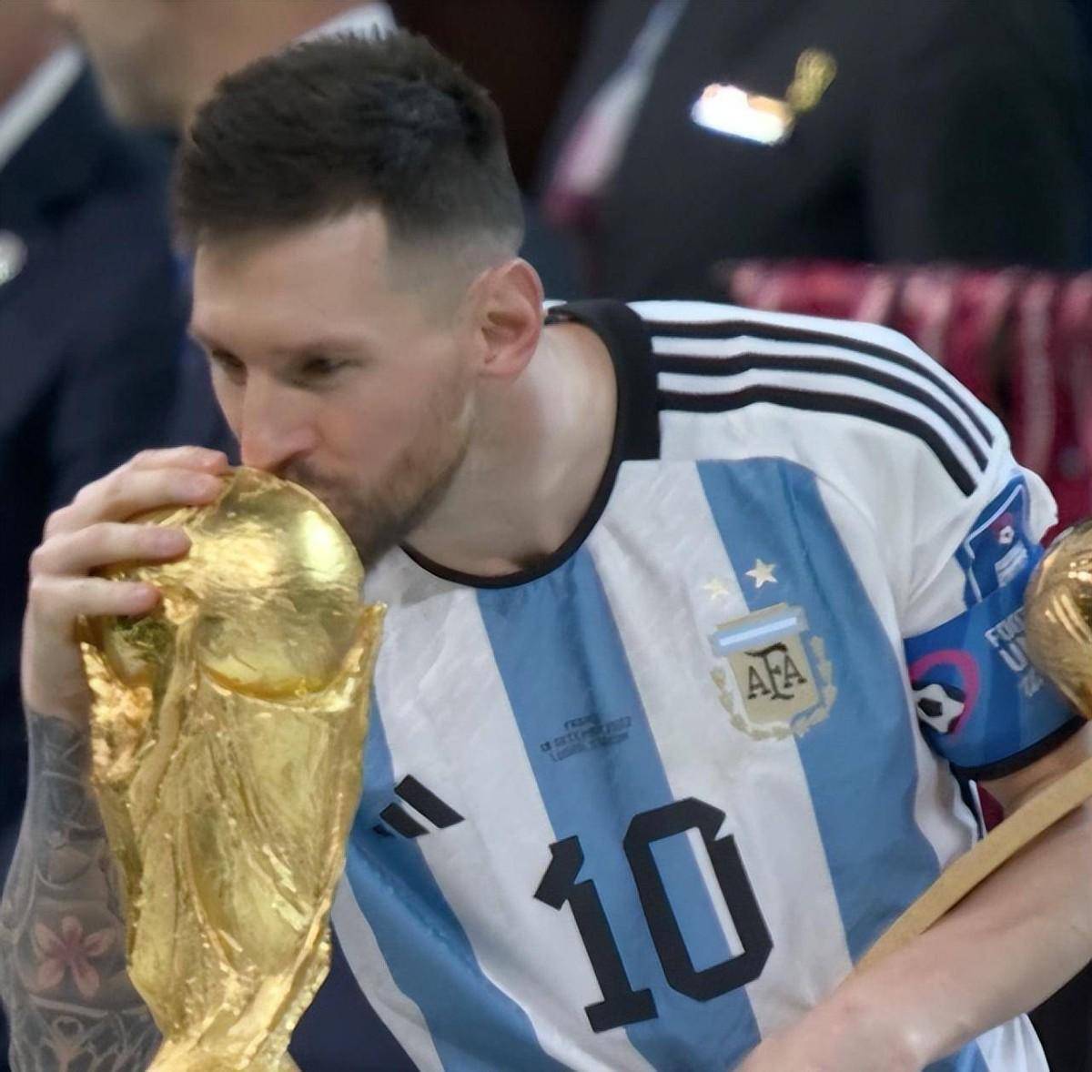 梅西迎来五赛季高光表现,SKT球迷沸腾!的简单介绍 梅西迎来五赛季高光表现,SKT球迷沸腾!的简单介绍